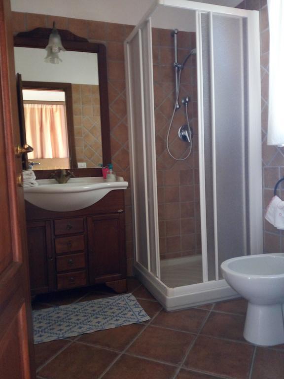 Turismo Rurale L'Agliuledda Villa Sant'Antonio di Gallura Luaran gambar